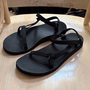 Teva Women's Black Strappy Sandals